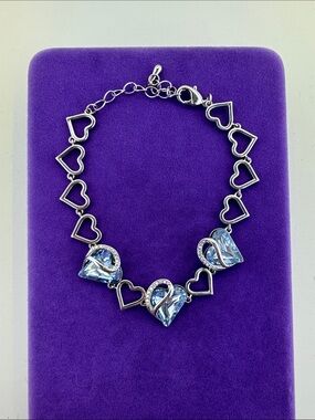 💛 Classic Silver Heart Blue & White Rhinestone Link Bracelet | Romantic Sparkle